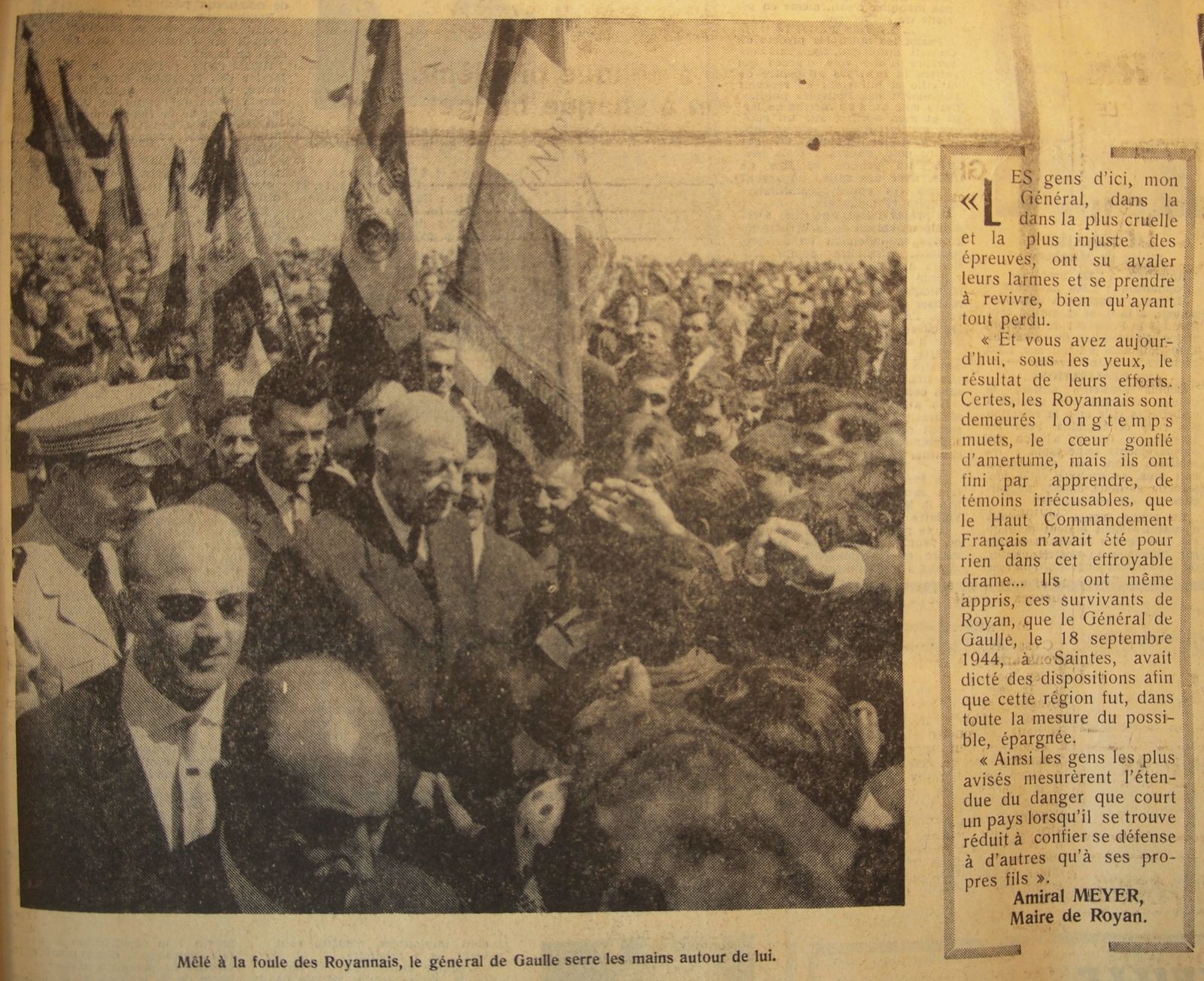 De-Gaulle-et-la-foule-de-Royan-1963.JPG