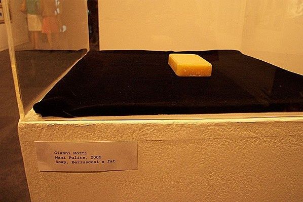 40-Mani-Pulite-by-Gianni-Motti---Art-Basel-Basilea-June-20.jpeg
