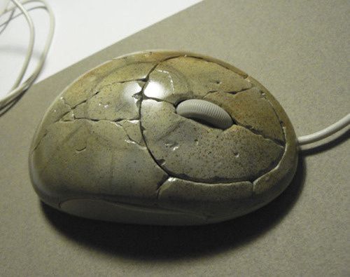 mouse-made-of-stone-by-russian-Neko.jpeg