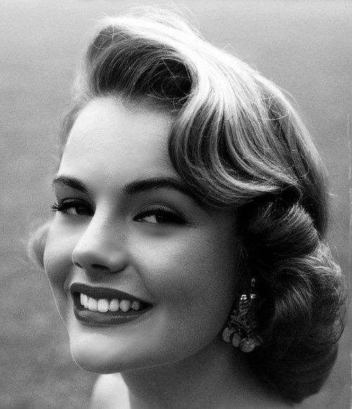 fMiss-USA--Myrna-Hansen--1953.jpeg