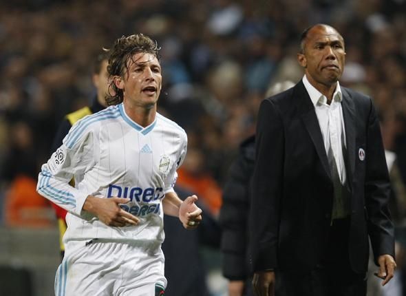 Le-Marseillais-Gabriel-Heinze-et-l-entraineur-du-PSG-An.jpeg