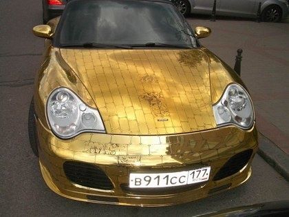 Russian-porsche-made-of-gold-1.jpeg