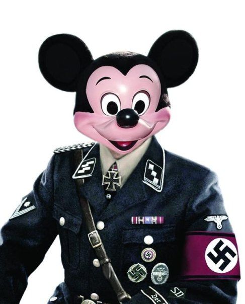 max-papeschi-nazi-fucking-mouse.jpg