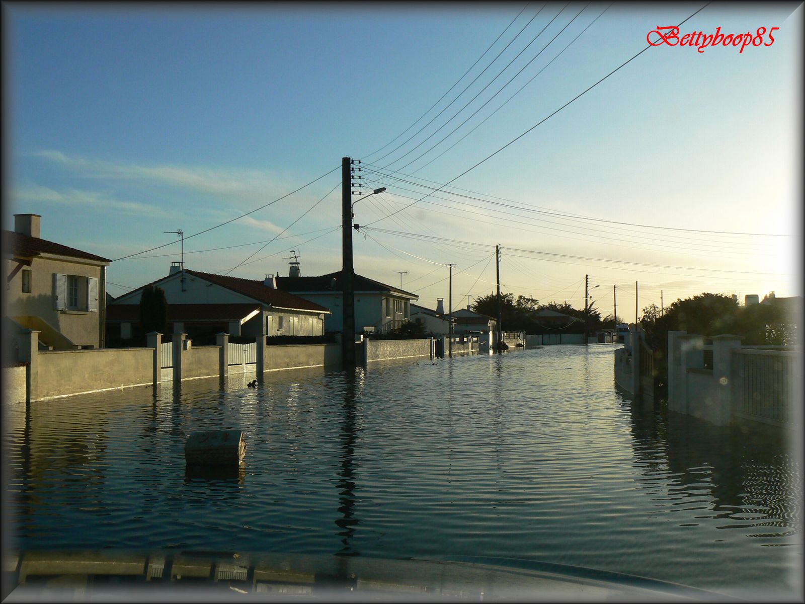 Tempête Xynthia à l'Aiguillon/mer ...(2) - Le blog de bettyboop85