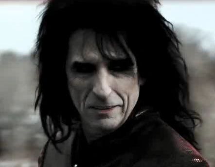 suckalice-cooper-in-comedyhorror-vampire-movie1.jpg