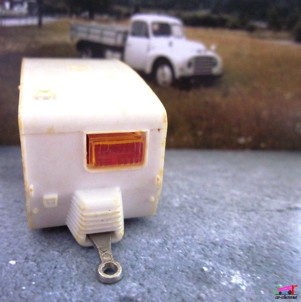 caravane-sterckeman-lovely-400-majorette-whonwagen