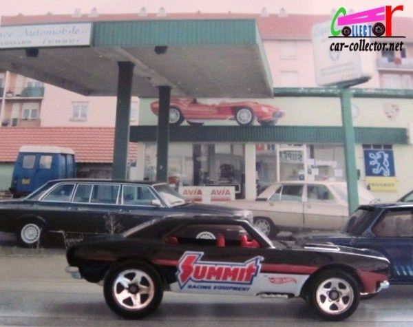 67-camaro-showroom-2013.244