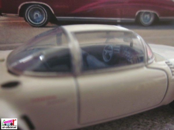1956-gm-firebird-II-pontiac-firebird-general-motor-copie-5