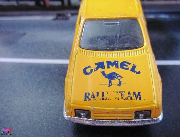 ford-sierra-tabac-camel-cigarettes-majorette (2)