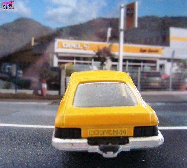 ford-sierra-tabac-camel-cigarettes-majorette
