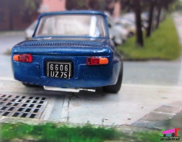 renault-8-r8-gordini-rallye-antibes-azur-solido (4)