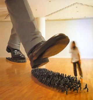 Pied-qui-ecrase--foot-crush--parousie.over-blog.fr.jpg