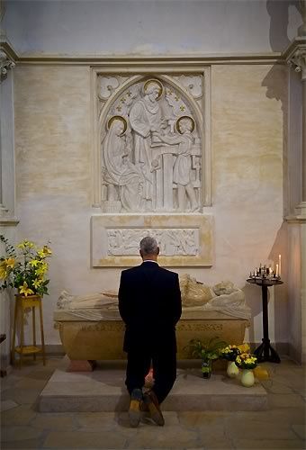 Cathedrale-Saint-Julien--Le-Mans--beatification-2007-Basi.jpg