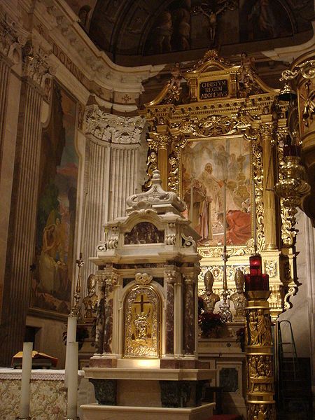 Autel-Christ-Roi-eglise-Brescia-Cristo-Re-altare--parousie.JPG