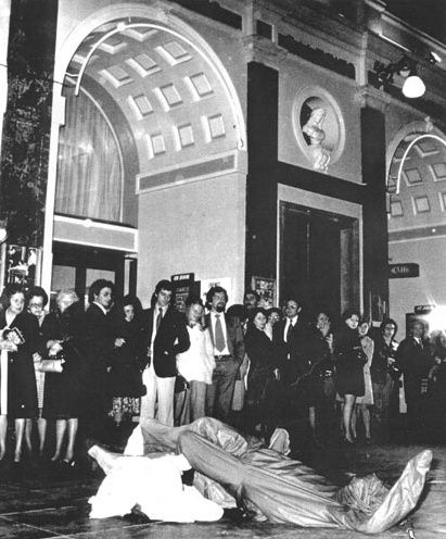 Nicola L Penetrable Performance 1975