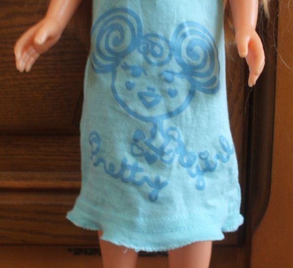 Nancy_robe-bleue2.JPG
