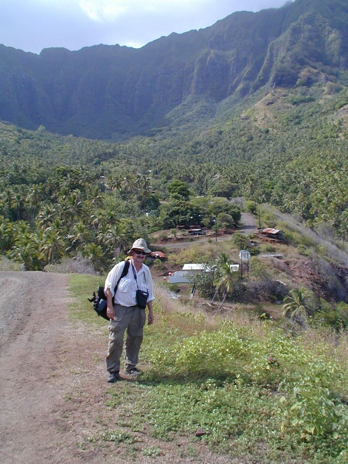 Janv-Tahuata-Hanatetena-Dave.jpg