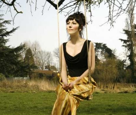 portrait_daphne.jpg