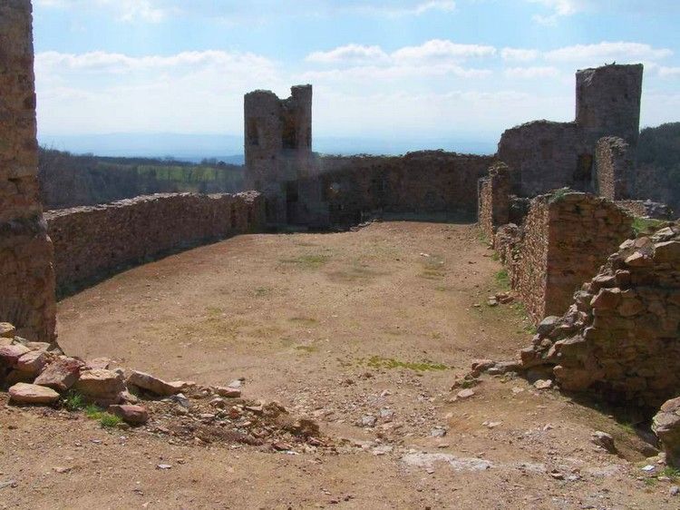 chateau de Saissac 47