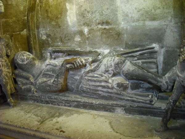 Exeter-chevalier1