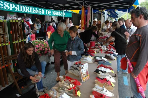 MAULEON : L'ESPADRILLE REINE DU 15 AOUT ! - Ce pays des gaves où il fait si  bon vivre