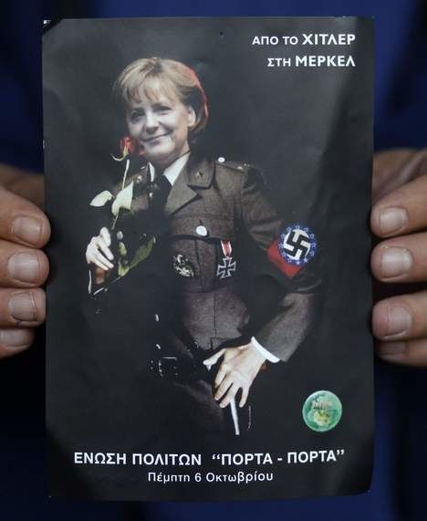 Anglea-Merkel-croix-gammee.jpg