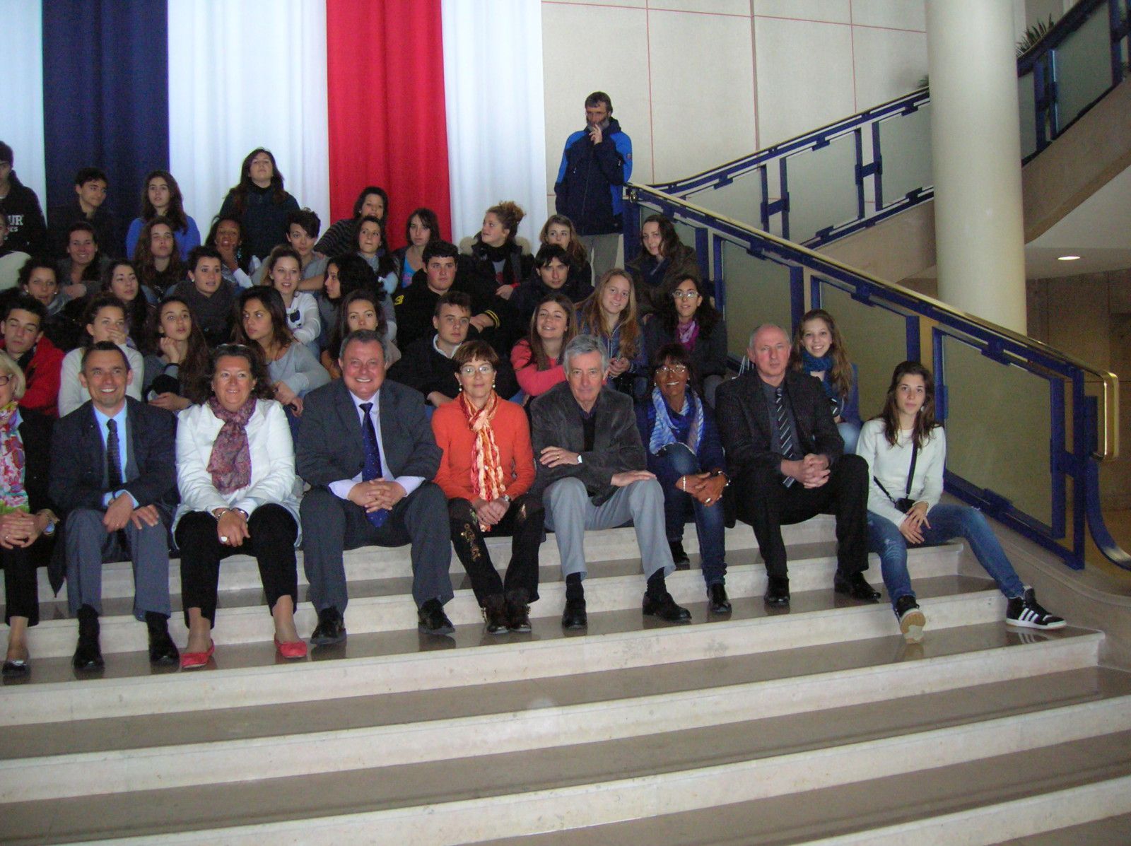 Du 23 au 28 avril 2012, 42 lycéens de Livorno ont séjourné au lycée de l'Iroise : tour de rade, cours, musée de la Fraise, exposés, balade poétique, atelier d'écriture ...