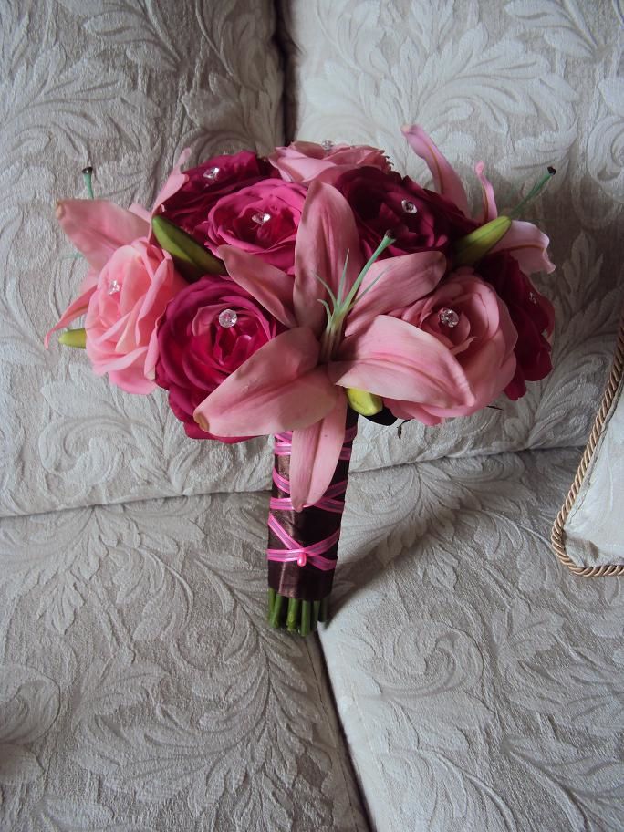 bouquet-fleur-lys-rose.jpg