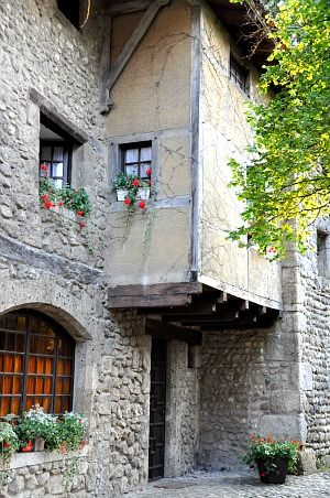Perouges-67b.jpg