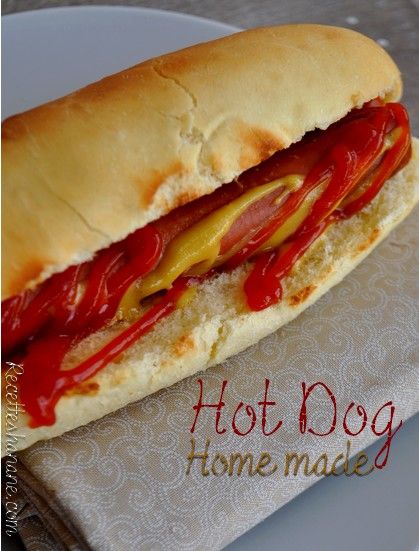 recette-pain-hot-dog-maison.jpg