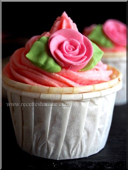 cupcakes-rose.jpg