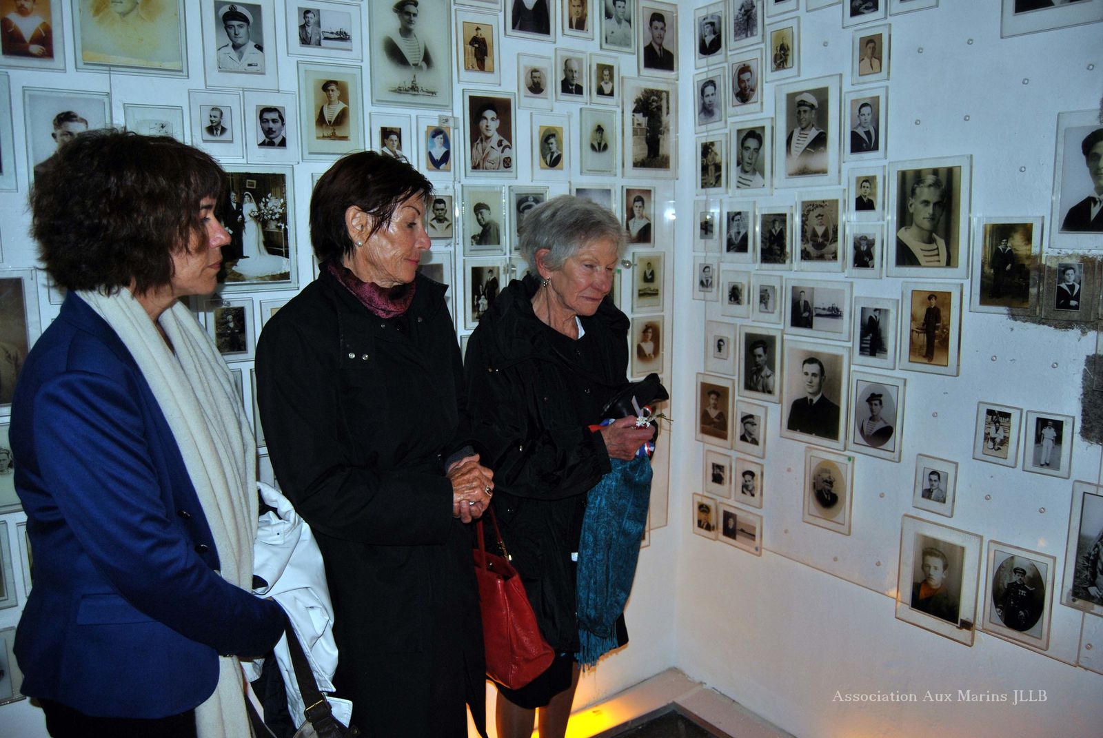 10 mai 2013-Inauguration de l'exposition et cérémonie consacrée à la mémoire des marins et des personnels civils de la frégate Laplace morts pour la France le 16 septembre 1950.
Photographies : Jean-Luc Le Bris