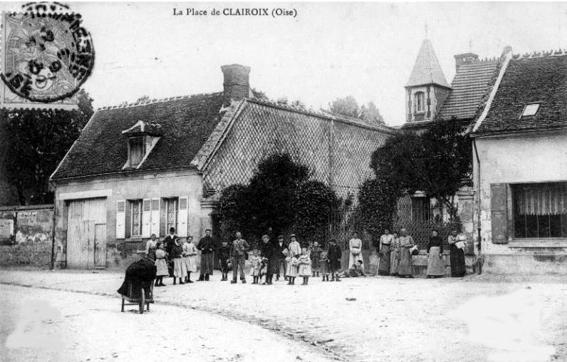 Album - le village de Clairoix (Oise), l'église, la gare, les rues, les places