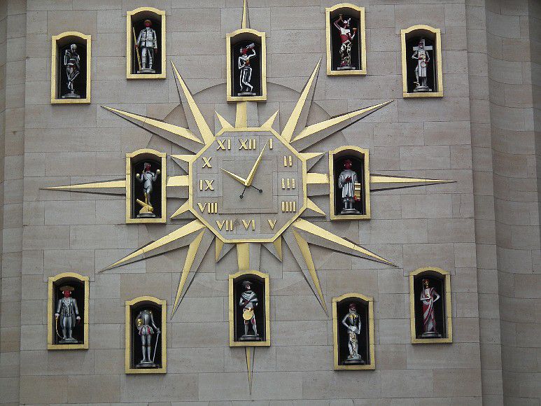 horloge mont des arts bruxelles0014