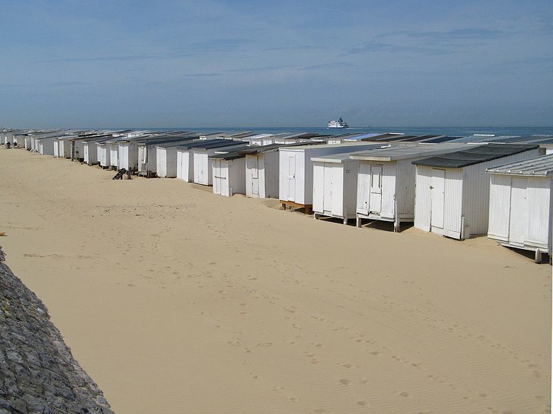 cabines de plage calais (wikimédia commons