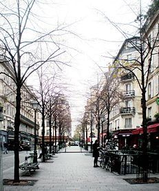 _Rue_Saint-Martin-a-hauteur-de-la-rue-de-Rivoli.JPG