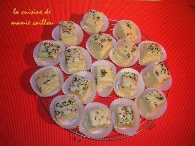 Blog de mariecaillou :LA CUISINE DE MAMIE CAILLOU, gâteau au lait ribot