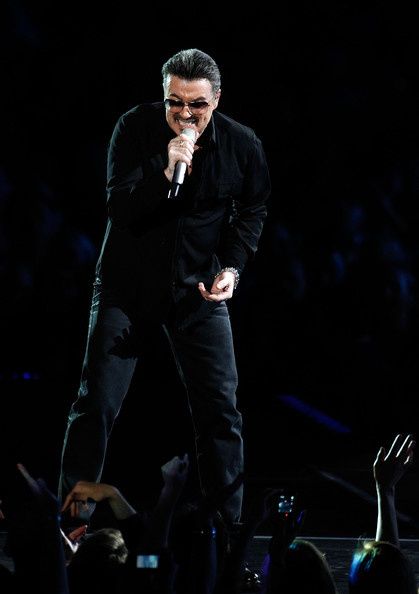George-Michael-Plays-Perth-hSVbpWLEJ6Rl.jpg