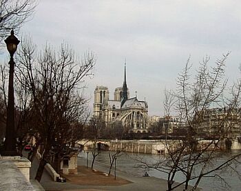 Notre Dame de Pais 00 - Photo > http://ndparis.free.fr/