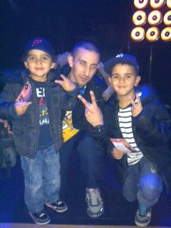 Liyam et Hamza avec Chucky
