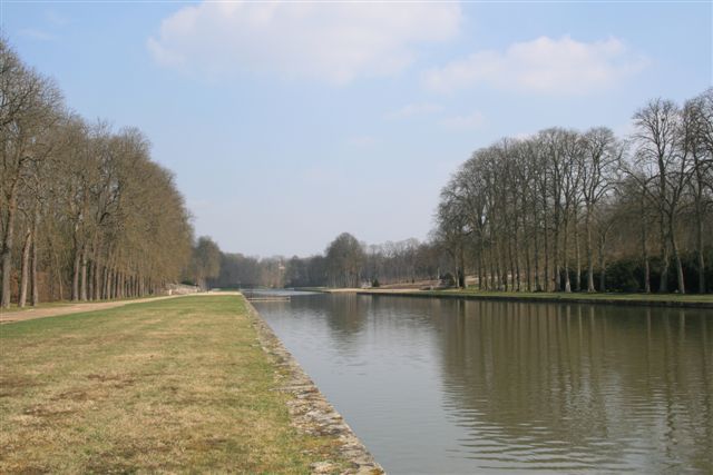 Vaux le Vicomte : canal de la Poêle