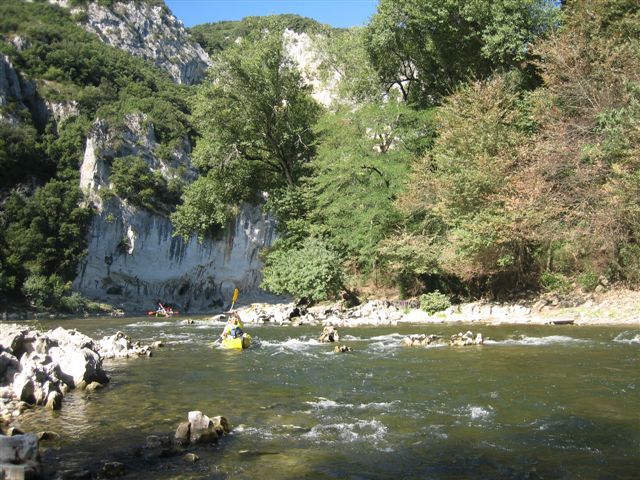 Gorges de l'Ardèche : le rapide des branches