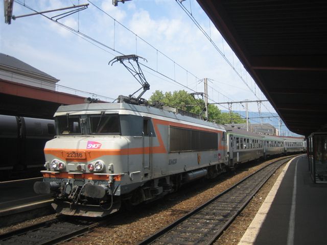 Locomotive électrique BB 22000
