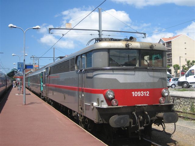 Locomotive électrique BB 9300