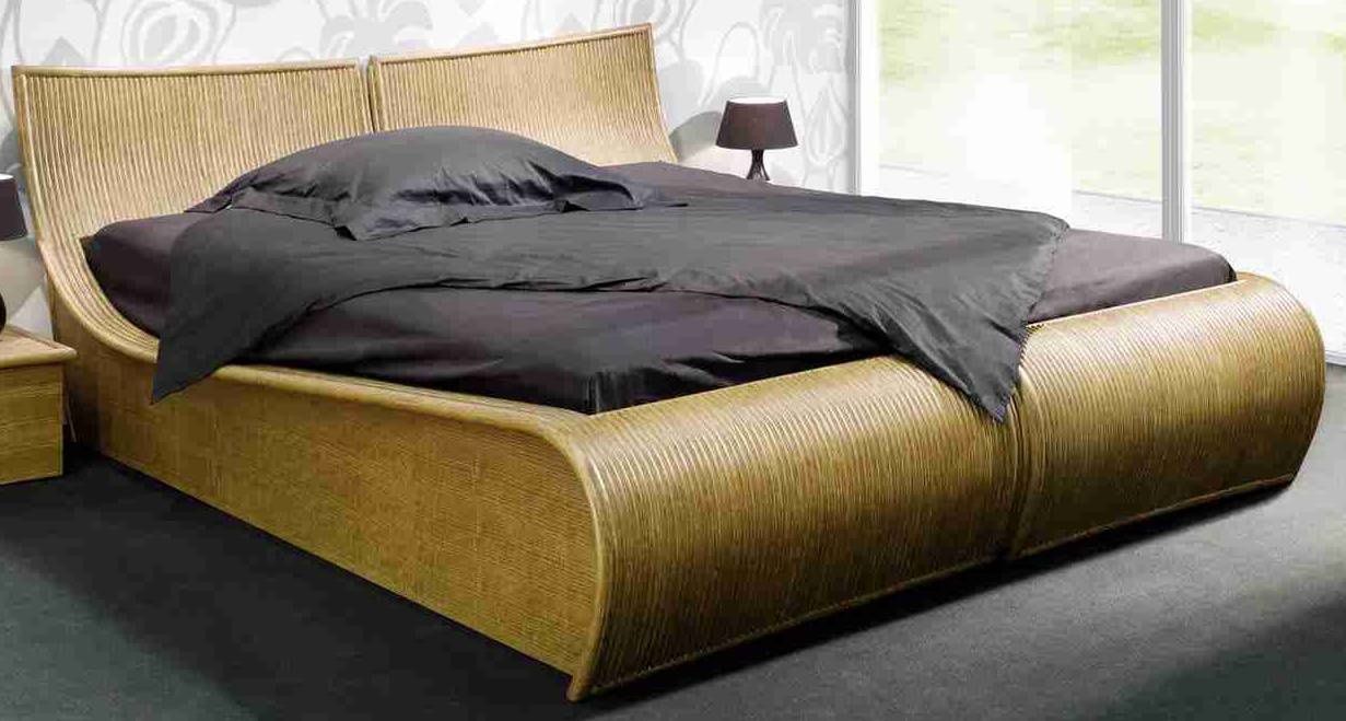 lits déco 90, 140, 160 et 180 cm dans 44 coloris mat ou brillant