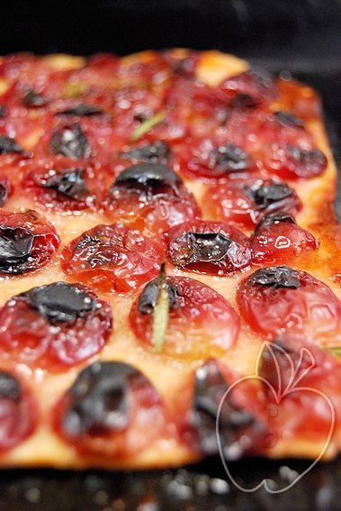 Pizza de uvas y aceite (dulce) (15)