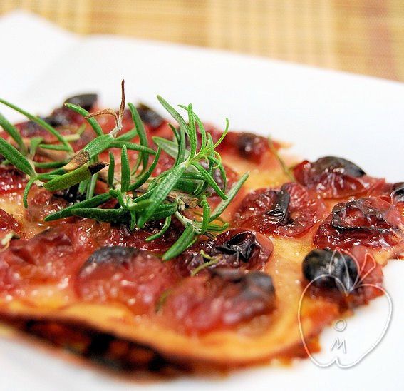 Pizza de uvas y aceite (dulce) (26)