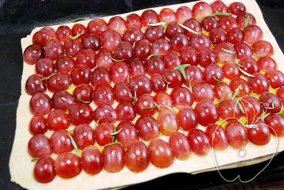 Pizza de uvas y aceite (dulce) (5)