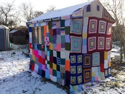 yarnbombing collection in natures paul keirn (29)