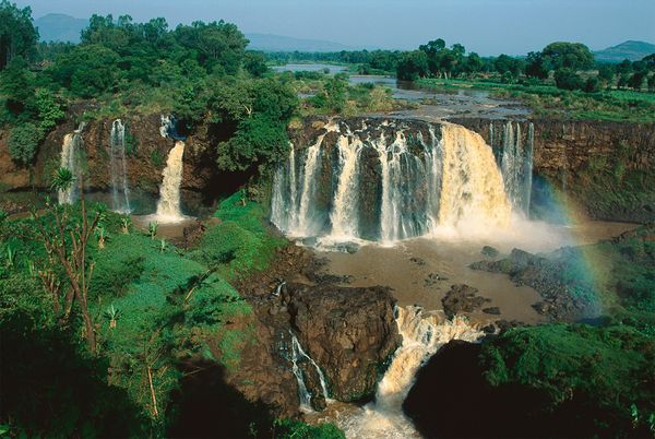 freshwater-dam-ethiopia-blue-nile-river 37436 600x450